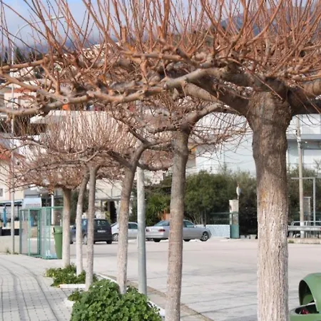 Portokali Hotel Himare
