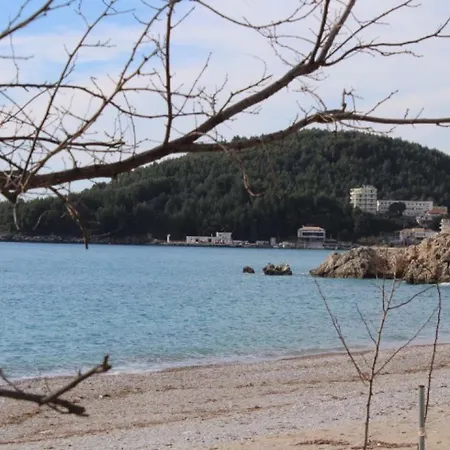 Portokali Hotel Himare