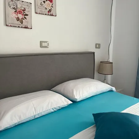 Szálloda Portokali Himara