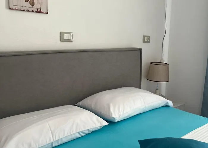 Hotel Portokali Himara